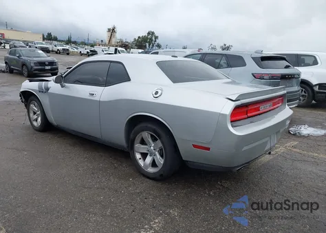 2010 Dodge Challenger R/T z USA, uszkodzony, nr VIN 2B3CJ5DT3AH296934